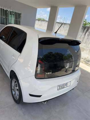 VOLKSWAGEN UP 1.0 170 TSI TOTAL FLEX CONNECT 4P MANUAL